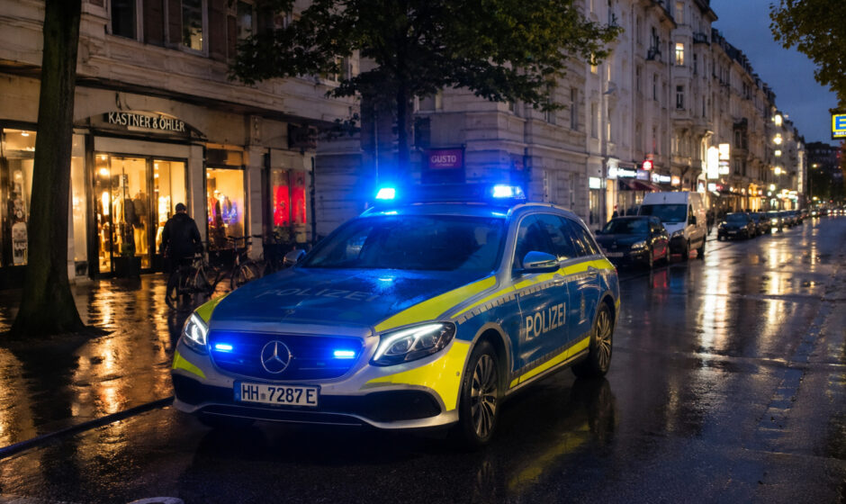 Die Hamburger Polizei hat ein neues „Polizeiliches Präsenzlicht" eingeführt